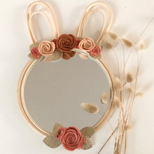 Charger l'image dans la galerie, Miroir Lapin au Pays des Rêves