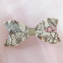 Charger l'image dans la galerie, Barrettes églantines